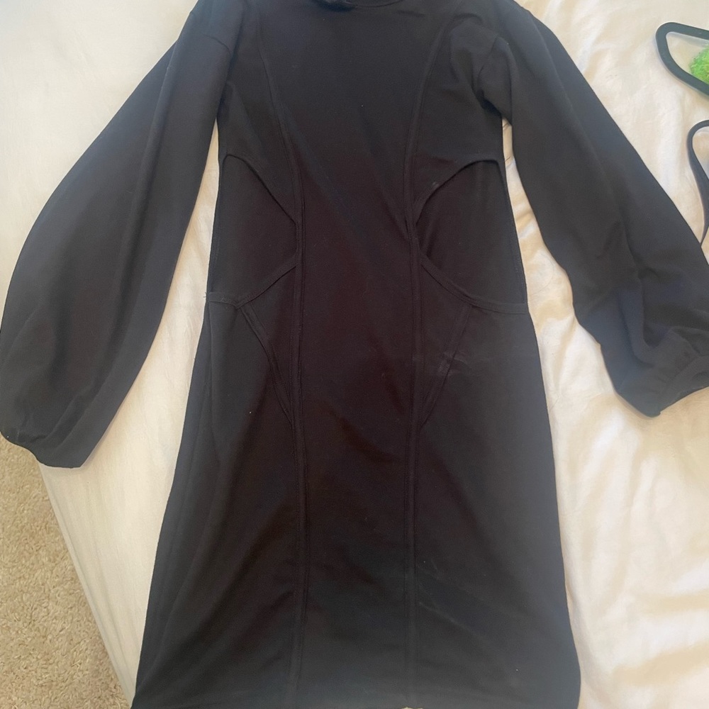 PLT cut out dress